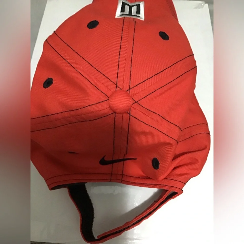Tiger Woods Collection stylish red